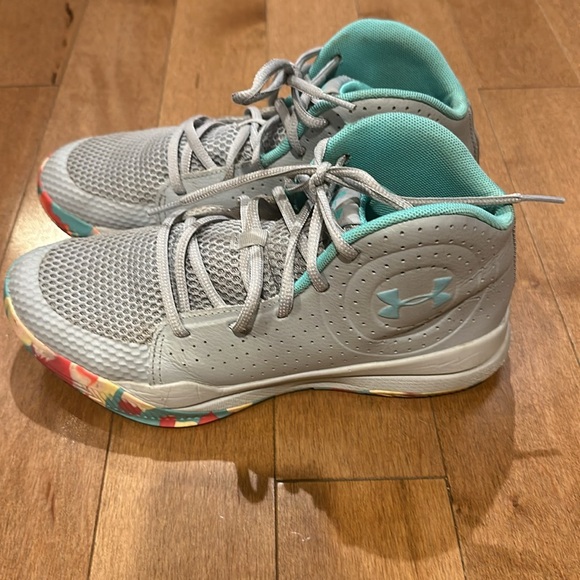 Boys Under Armor High Top Sneakers Size 6.5! VGUC! 🎉 - Picture 3 of 8